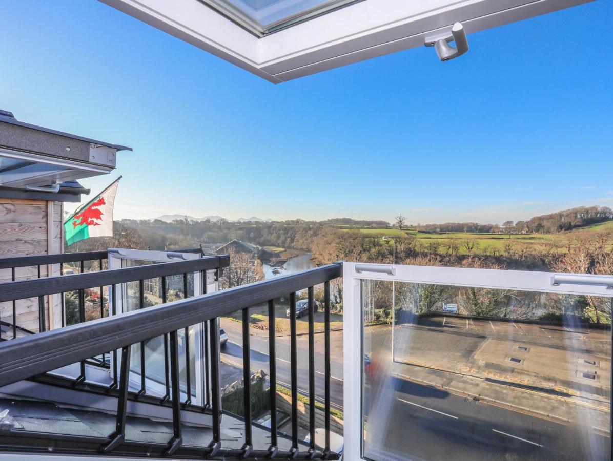 Appartement Bryn Min Manton Penthouse à Caernarfon Extérieur photo